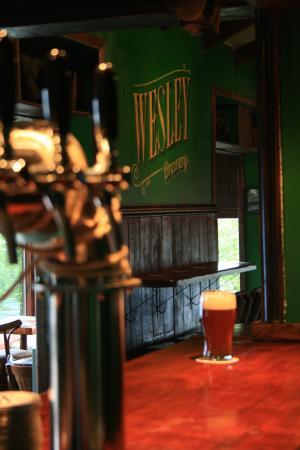 Wesley Downtown Pub